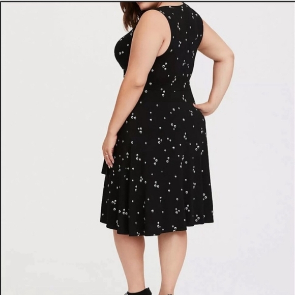 NWT TORRID HEART PRINT DRESS 3X - Picture 5 of 5